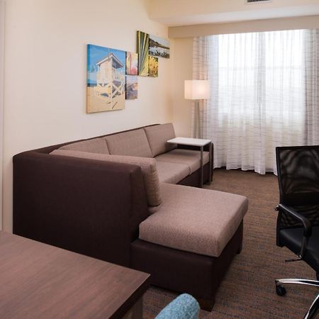 Residence Inn By Marriott Miami West/Fl Turnpike Хайлиа-Гарденс Экстерьер фото